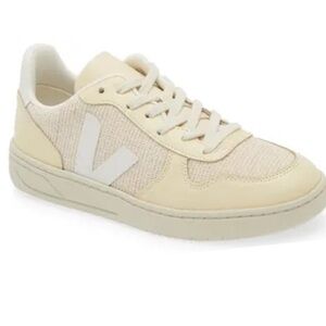 Veja V10 Mesh Women's Cream Sneakers